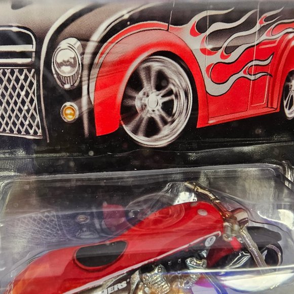2002 Hot Wheels Mothers Series #2 LiL' BIT FOOSED Car #1 of 4 in Protector NEW - Picture 10 of 10